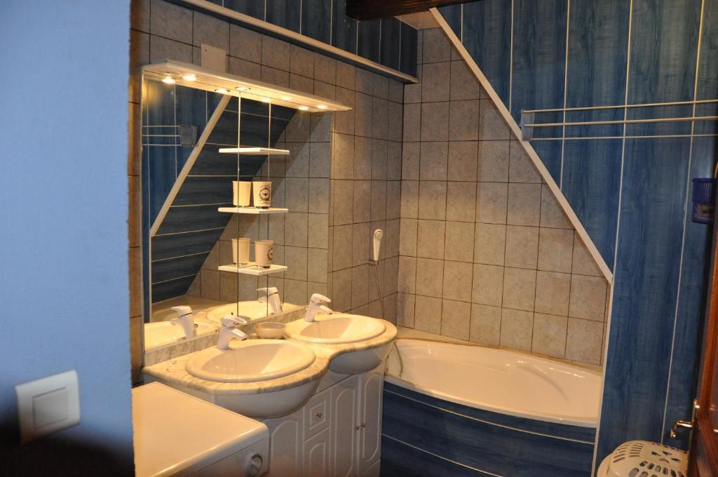 Aux 3 Loups Apartment