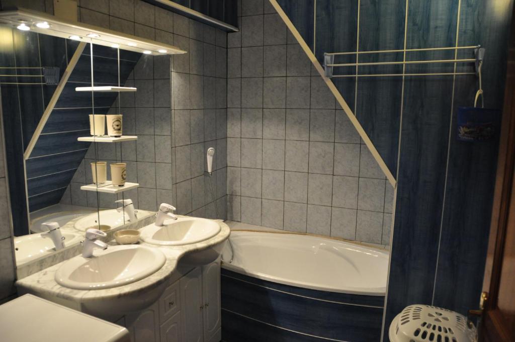 Aux 3 Loups Apartment
